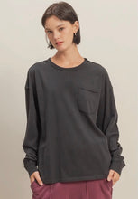 Load image into Gallery viewer, Oversized Long Sleeve Pocket Tee
