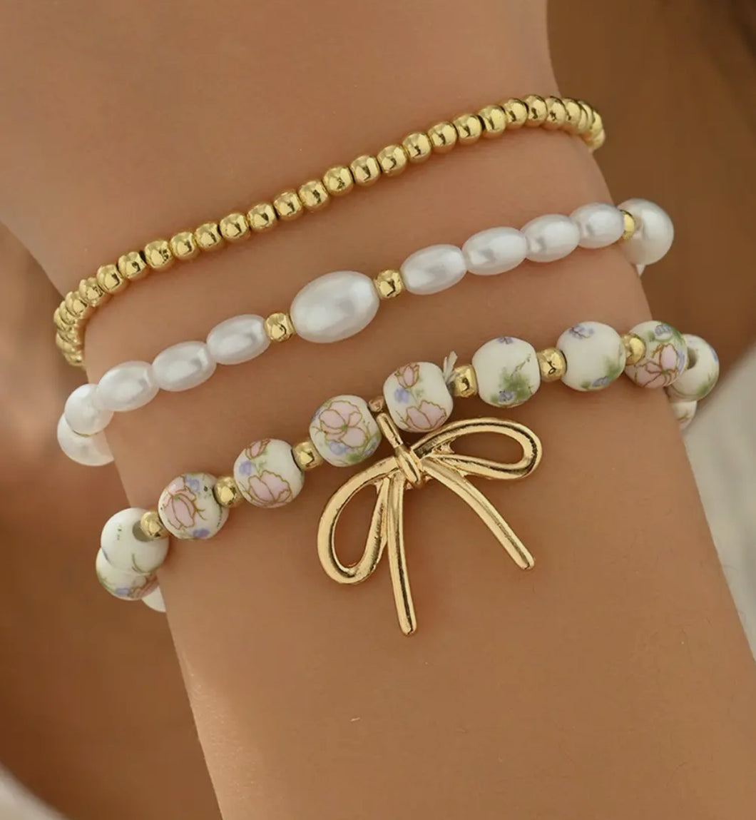 Bow Beaded Bracelet