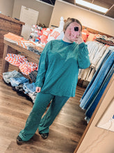 Load image into Gallery viewer, Teal Stripe Set
